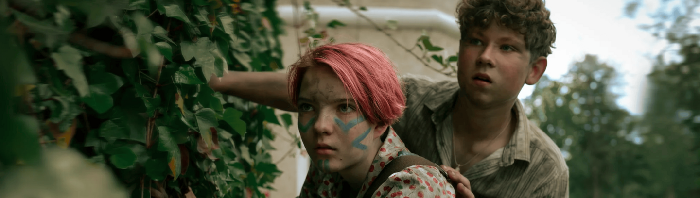 Kusza zamiast chipsów. Nowy zwiastun „13 dni do wakacji” zapowiada krwawy wieczór