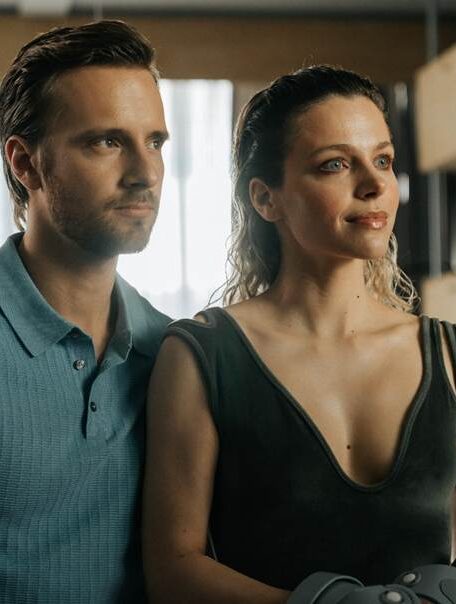 Gwiazdy młodego pokolenia w obsadzie filmu „Czas, który nie nadszedł” — nowe fotosy już dostępne